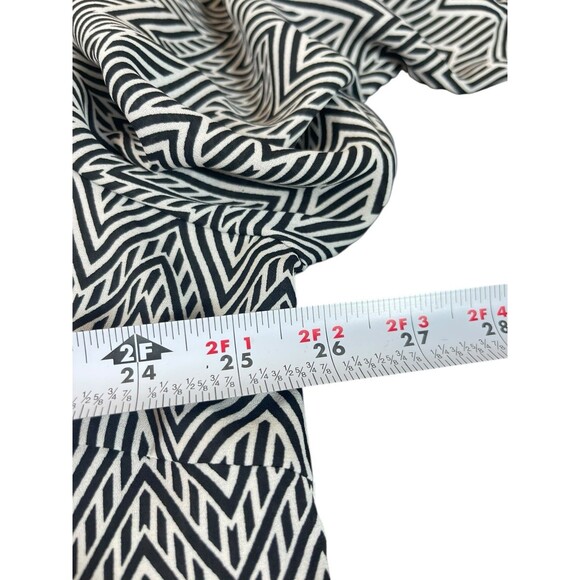 Zac & Rachel Woman 3X Black White Chevron Lace Detail Roll Tab Sleeve Sheer Top - Picture 9 of 12